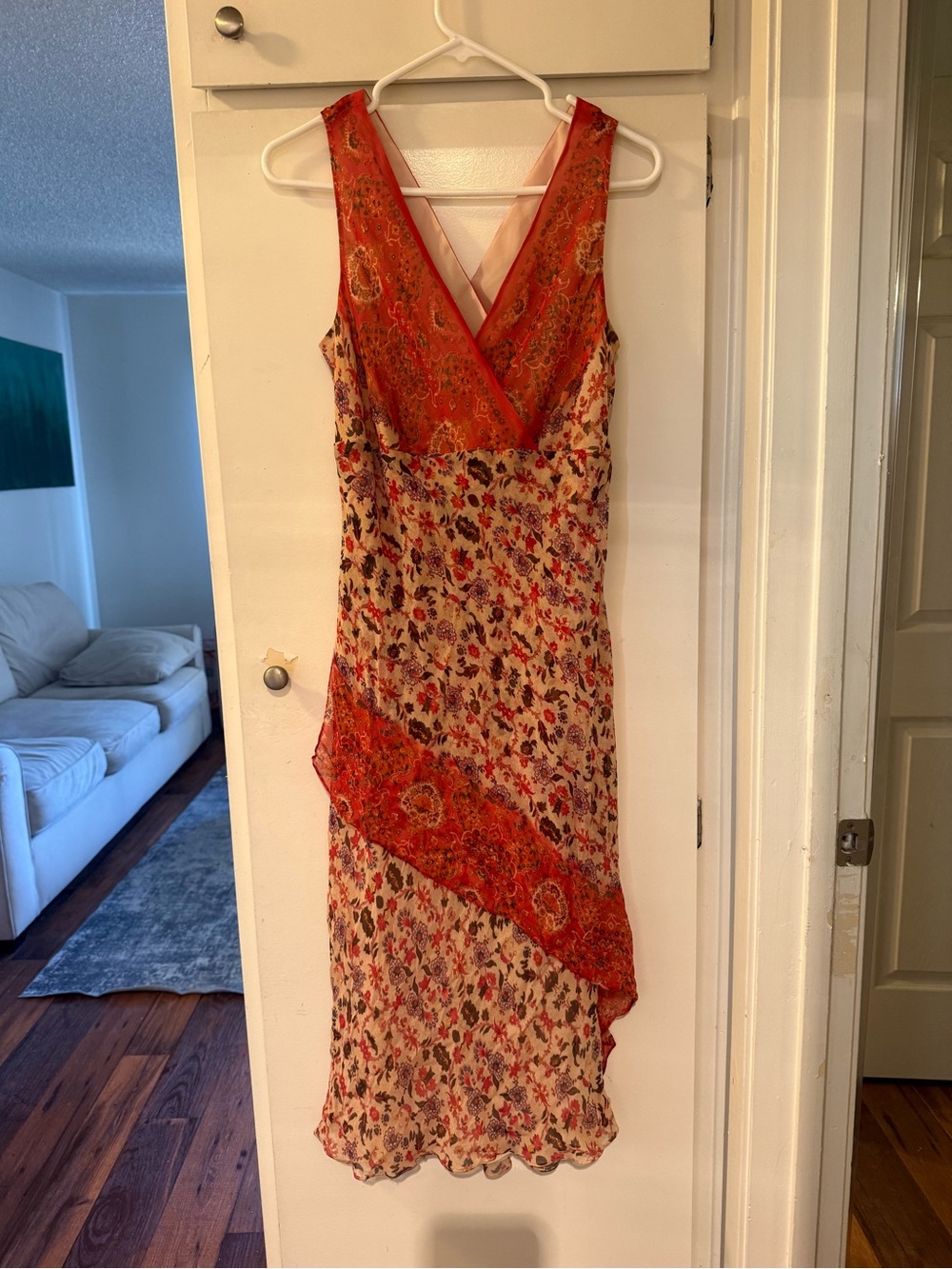Maggy london one hundred percent silk dress assemetrical teir flawless fall colo